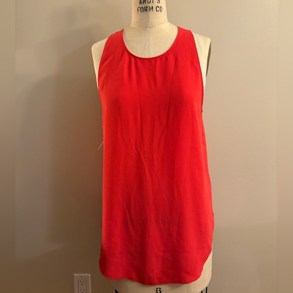 NEW with tags Wilfred by Aritzia Sleeveless Top - Picture 3 of 5